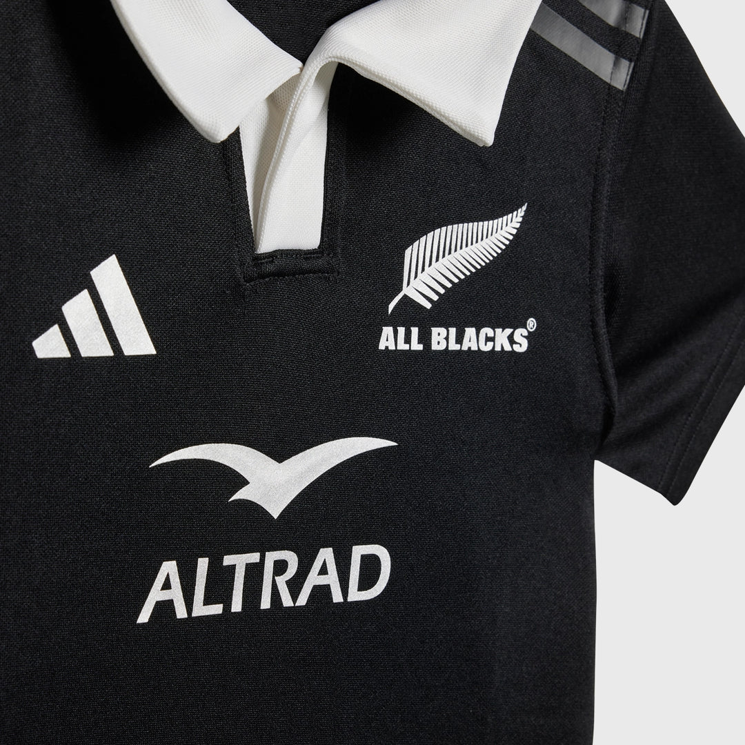 Adidas All Blacks Kid's Home Mini Kit 2024/25 - Rugbystuff.com